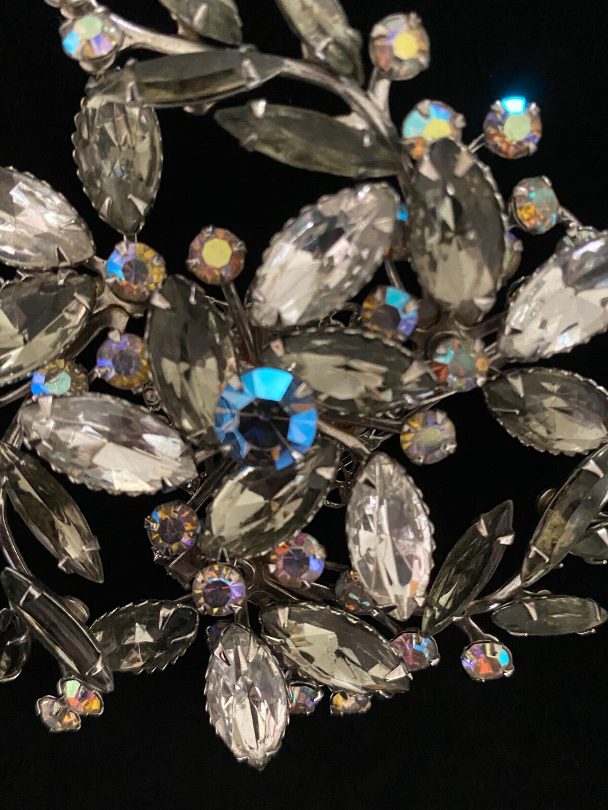 Brooch Juliana D&E unsigned Smoky Crystal Faceted AB Rhinestone VTG