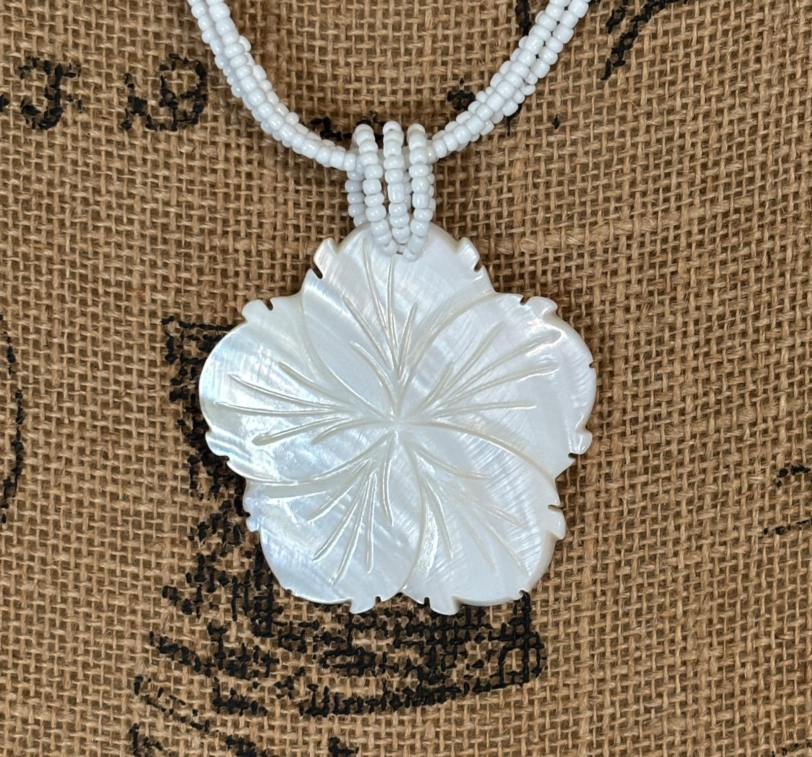 Vtg Mother of Pearl Necklace & Pierced Earrings Set Flower 1980s Island Wedding