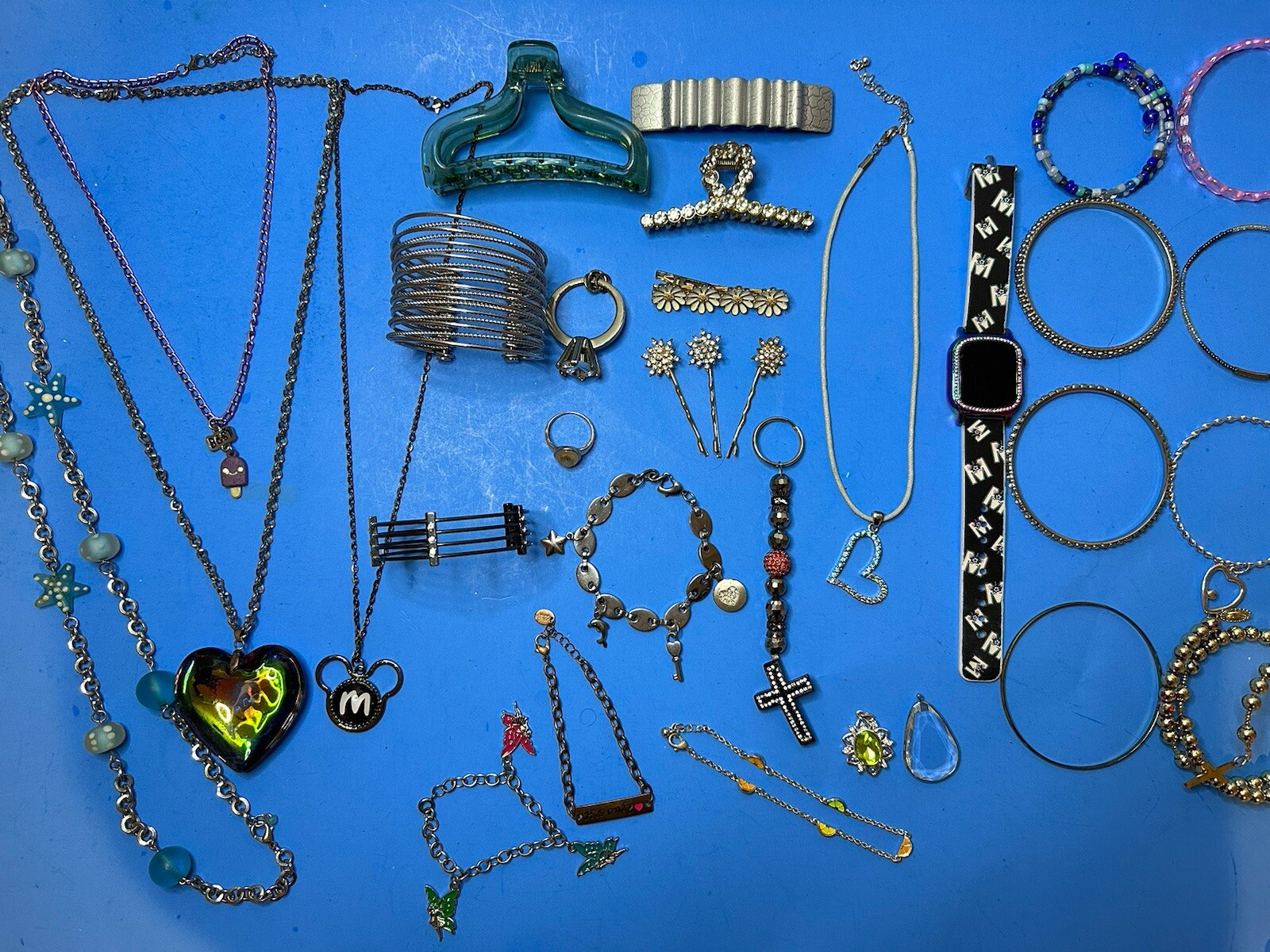 Mixed Jewelry 32-Lot Some Vintage To Modern – Rhinestone Hair Clips None Broken