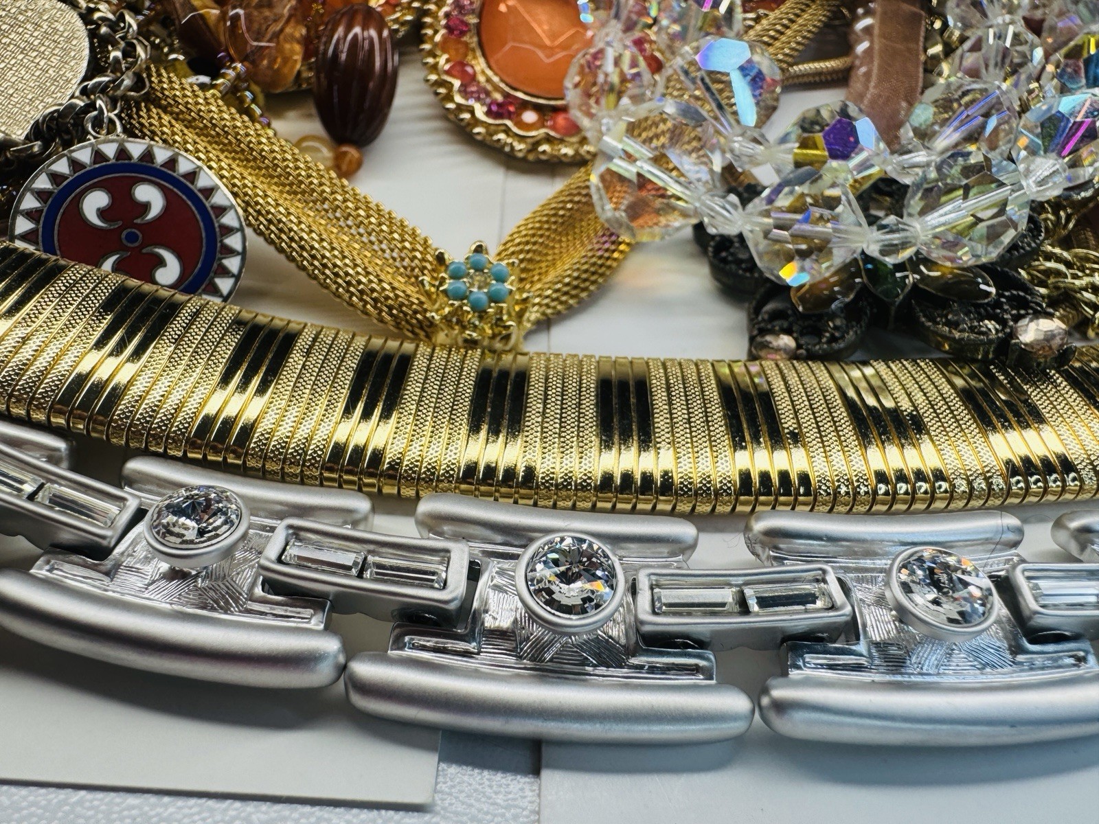 Necklace Bracelet Jewelry Lot Unsigned Over 110 Pieces Resellers All Wearable
