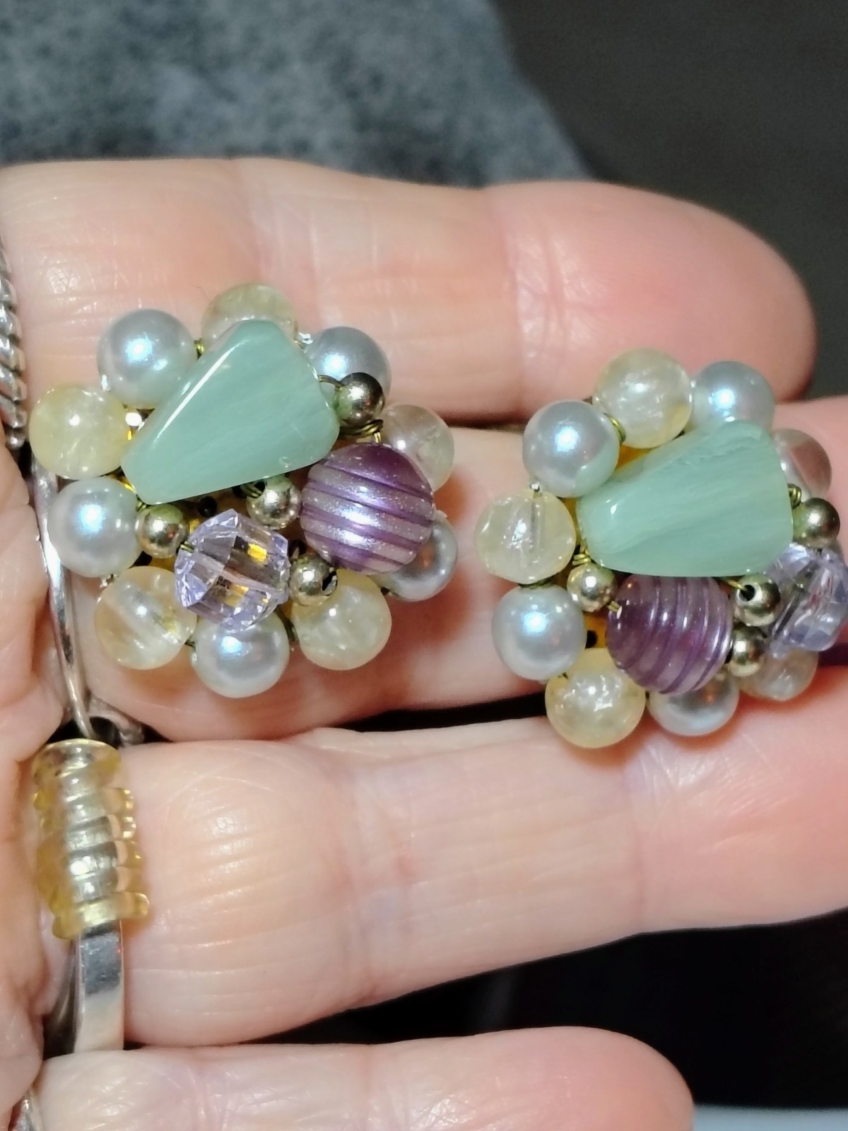 S401 Vtg Set Japan Multi Strand Beaded Necklace Clip Earrings Glass Faux Pearl