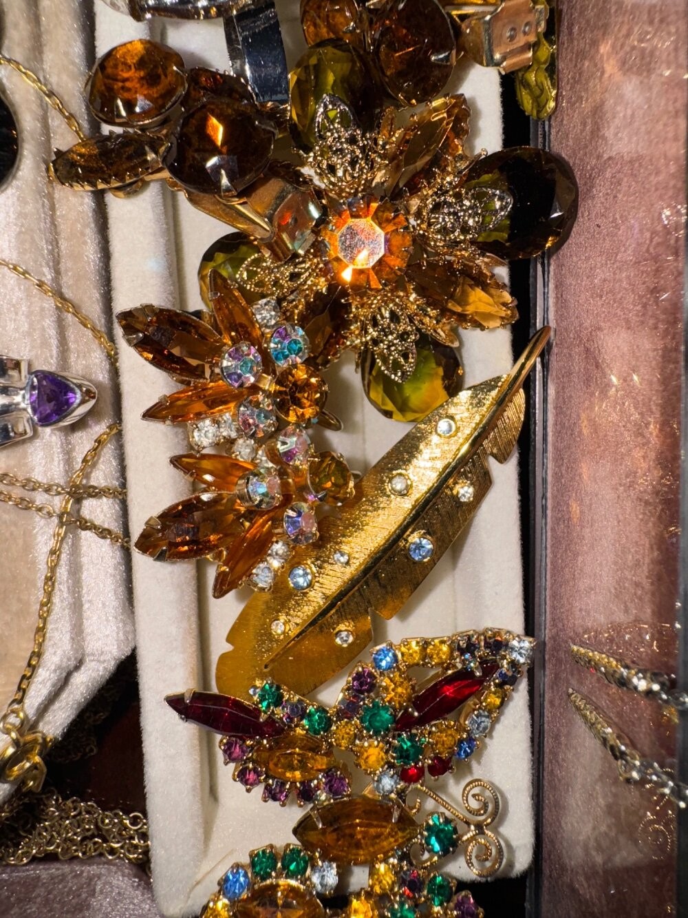 Rhinestone Vintage Jewelry Brooch Lockets Crystal Coro Juliana Weiss Robert Hobe