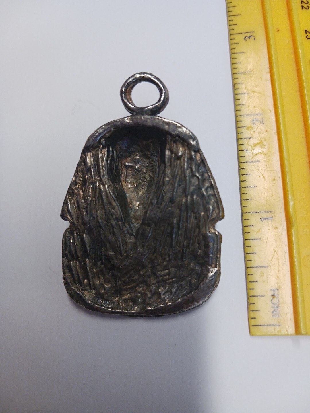 Vintage King Tut Medallion Necklace Head Large Egyptian King Tut Statue Figurine
