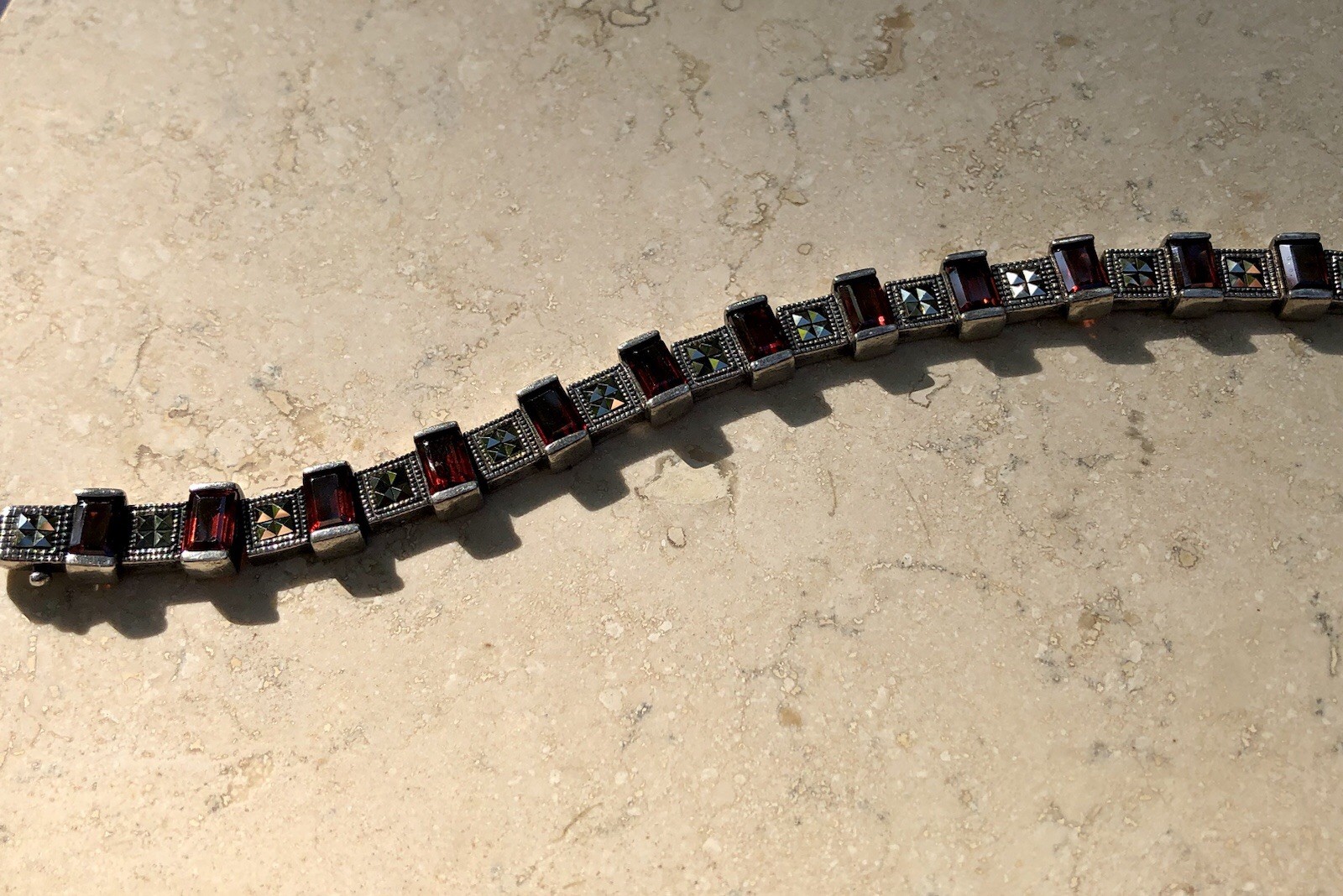 ❤️✨VINTAGE Sterling Silver EMERALD CUT GARNET & MARCASITE ESTATE Tennis Bracelet