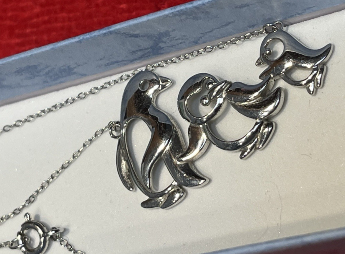 Vintage Sterling Silver .925 PAJ Open Art Peguin Family Pendant Necklace