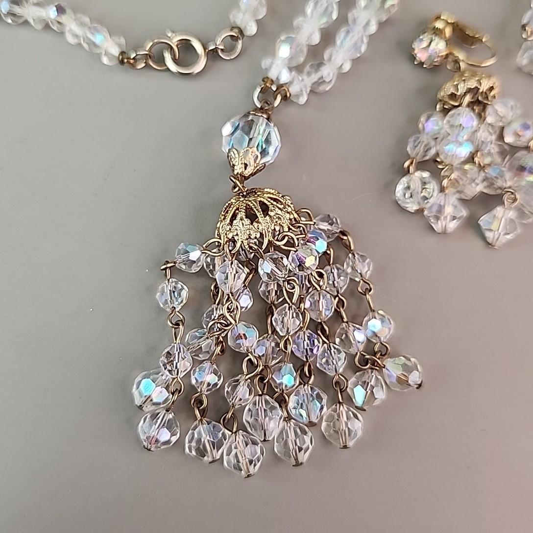 Vintage AB Glass Beaded Tassel Necklace Earrings Set Gold Tone Bar Links 26″
