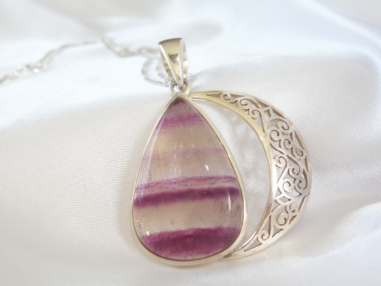 Large Sterling Silver 925 Fluorite Crescent Moon Pendant Necklace