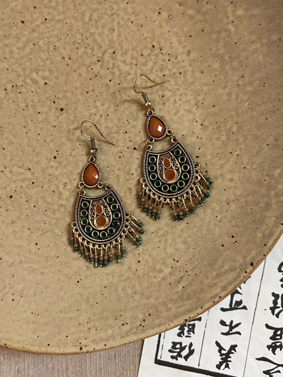Vintage Chinese Ethnic Tassel Earrings Bohemian Dangle Jewelry Pair