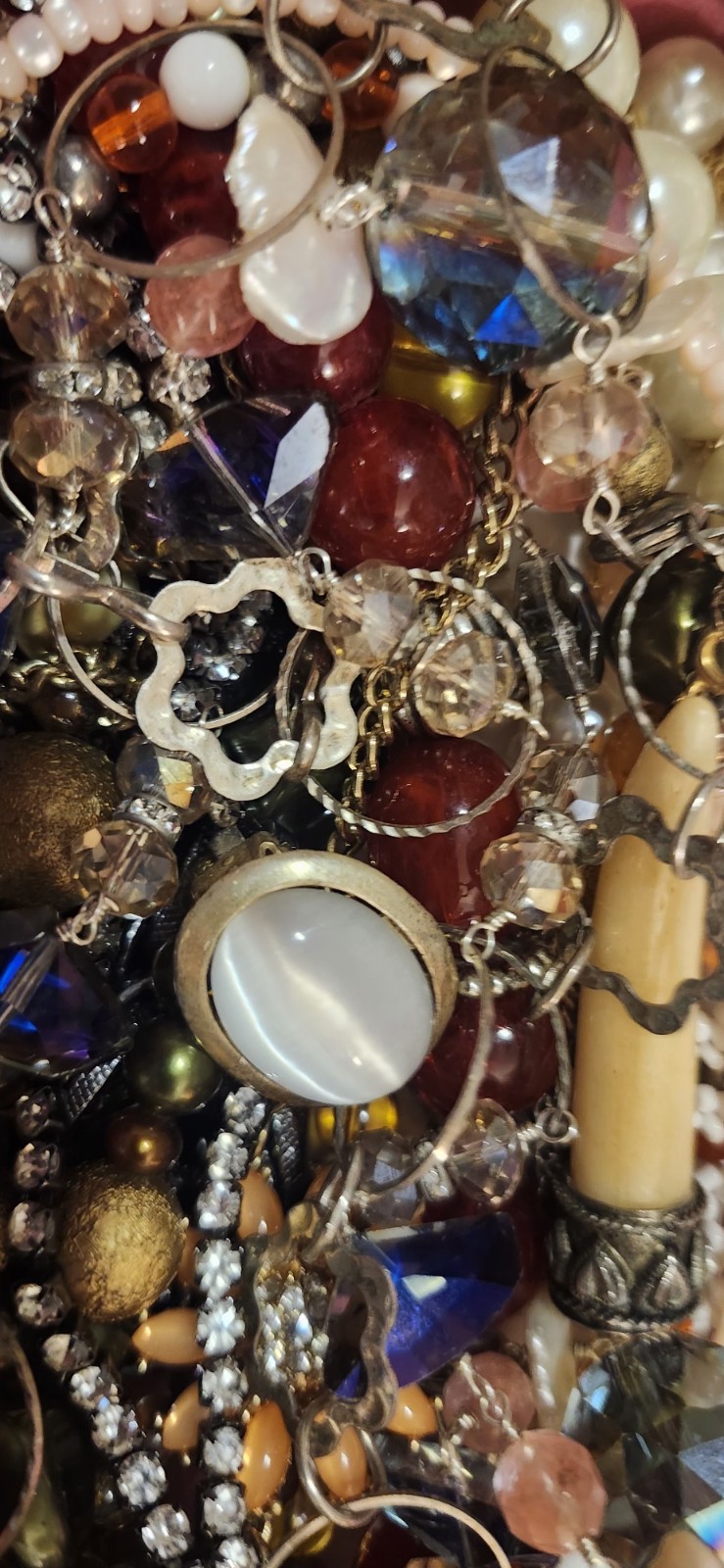 Vintage to now jewelry lot # 148