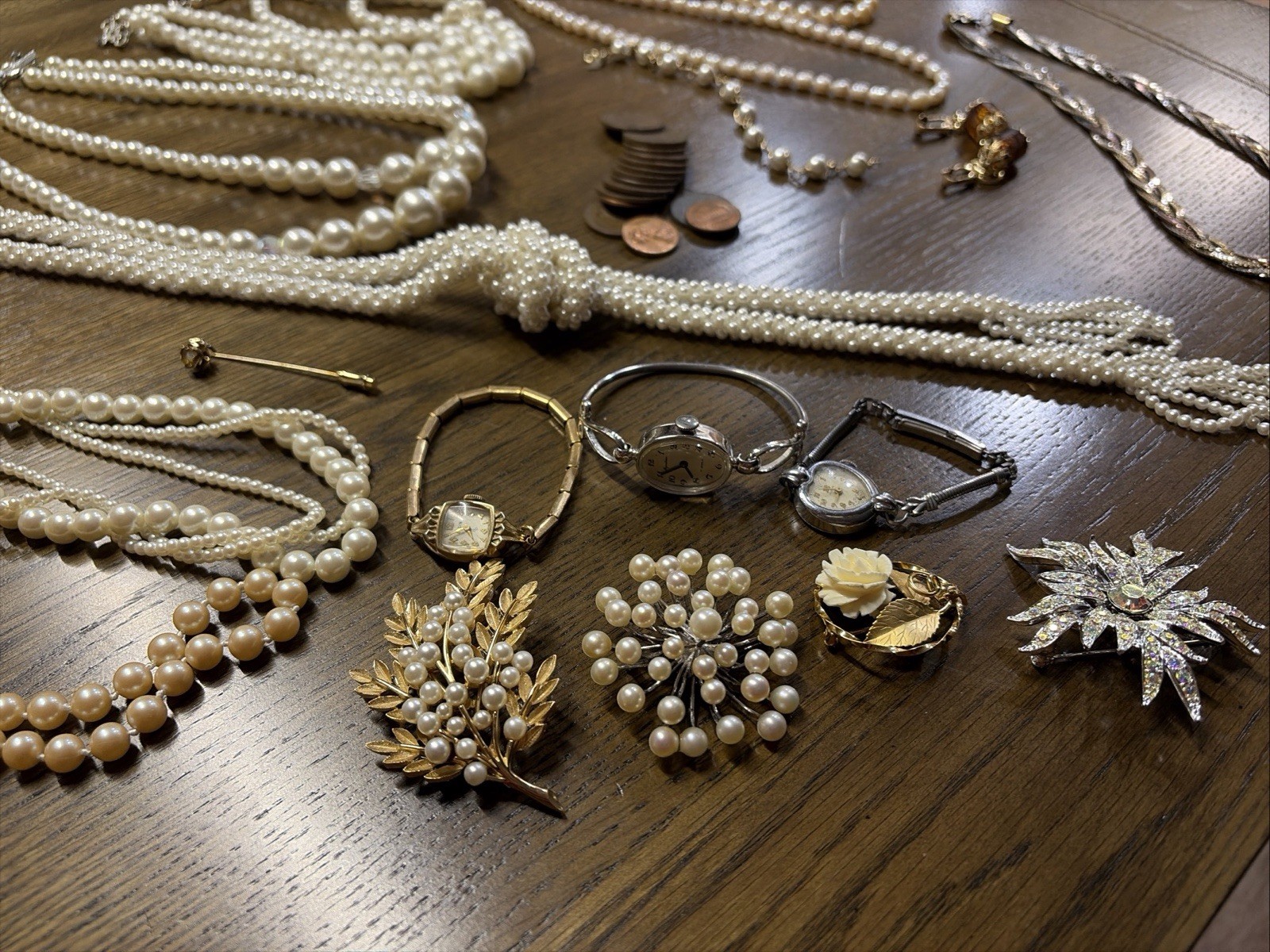 Costume Jewelry Items Vintage to Now Mixed Lot, All Wearable 17 Pieces