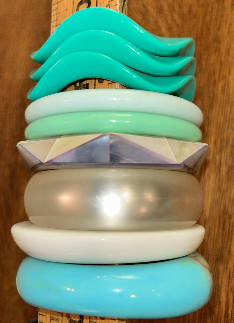 Bangle Bracelet Bundle – Plastic, Resin, Wood Mixed Lot of 31