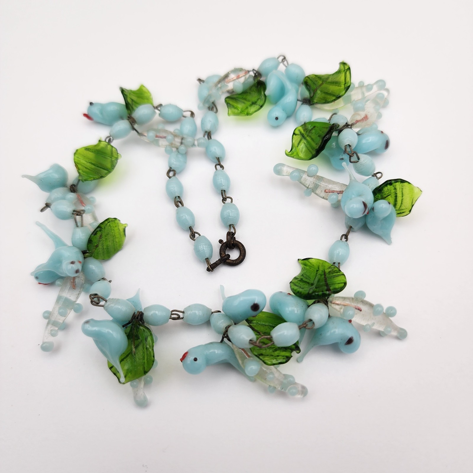 Lovely Vintage Blown Glass Neckless w Birds & Flowers (1670)