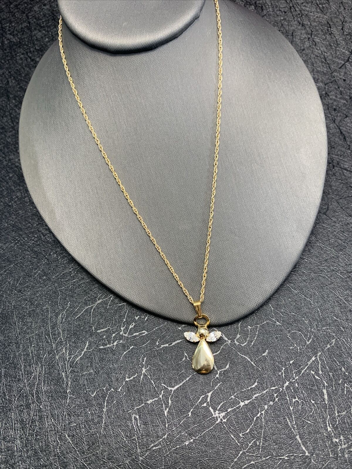 Vintage Angel Picture Locket Cubic Zirconia Pendant Necklace 18 Inches