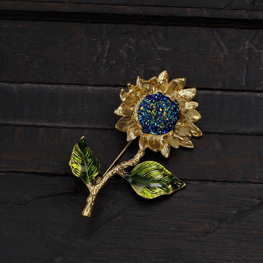 Vintage Brooch Flower Brooch Enamel Pin Badge Elegant Plant Pin For Women Gift