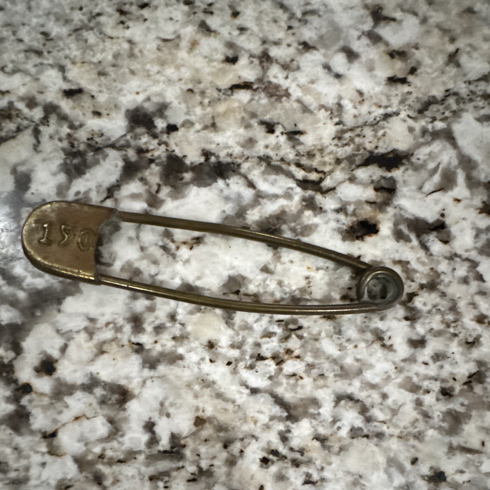 Vintage 1976 Marked Gold Tone Safety Pin Brooch Pin, Unisex Adults