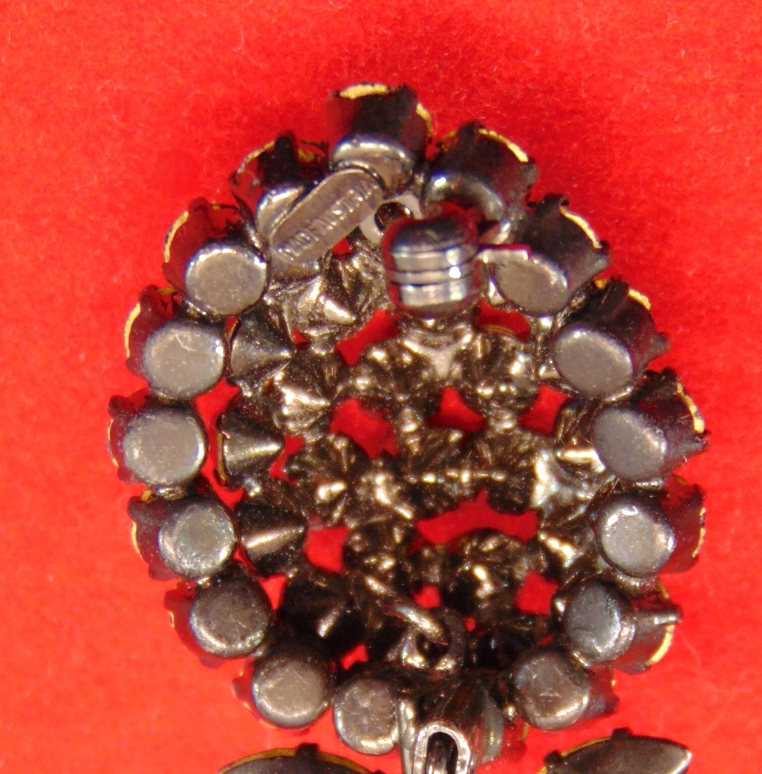 Vintage Red Apple Brooch/Pin Prong Set Red and Green Stones 2″ Length Austria
