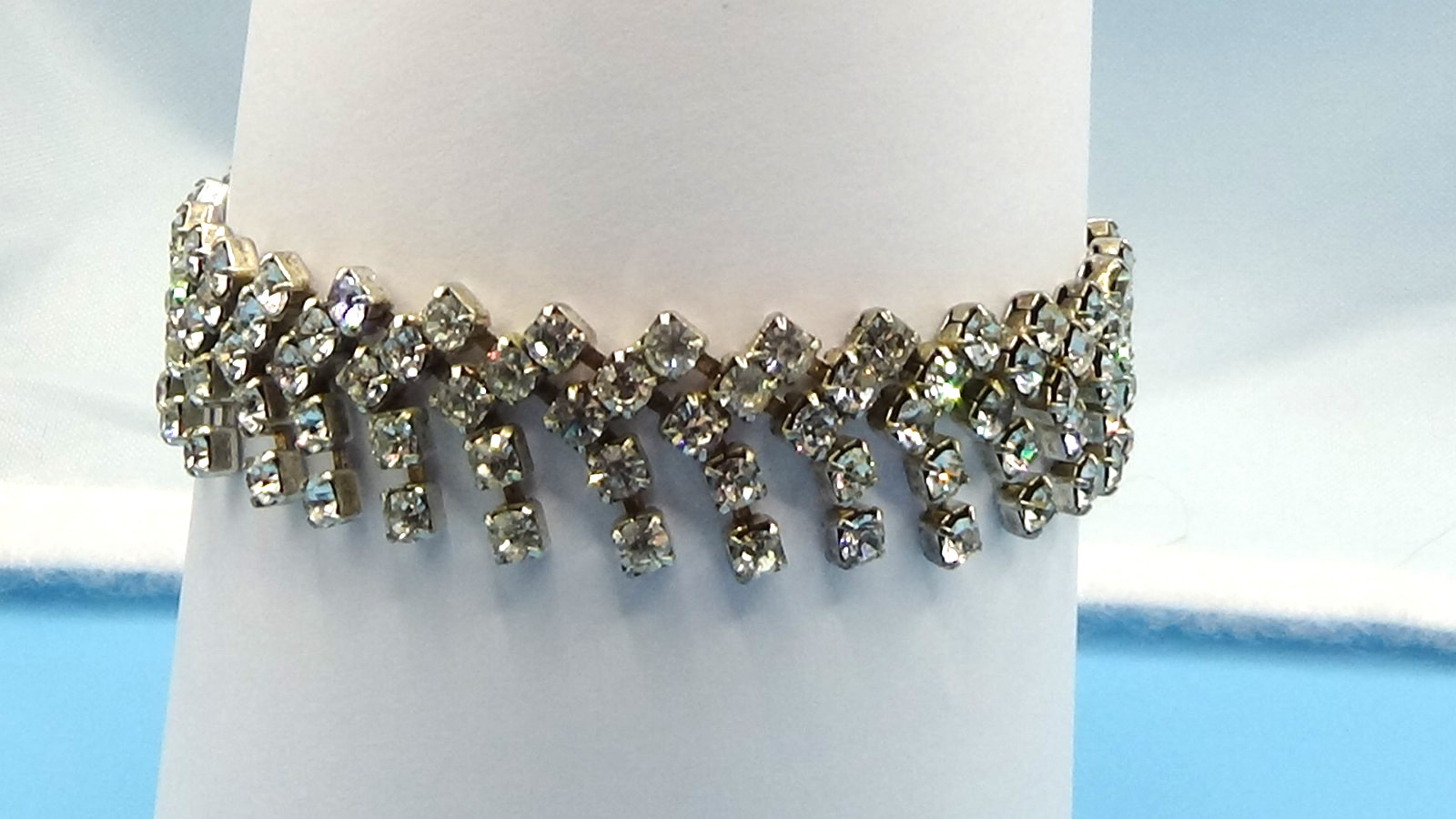 Vintage Prong Set Rhinestones Bracelet Featuring Rhinestone Drop Dangle