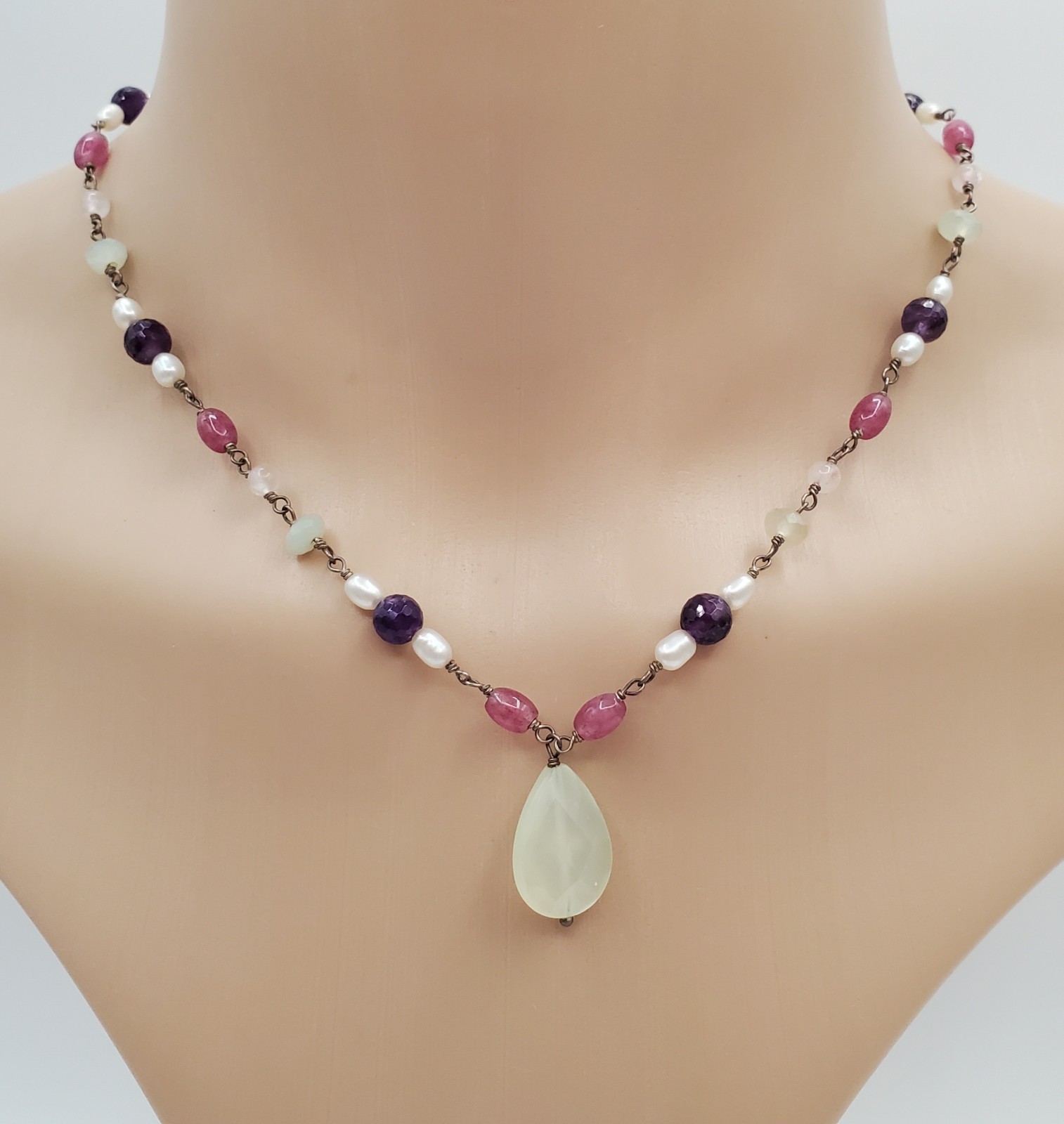 VTG 925 Pearl and Gemstone Jade Teardrop Necklace 18in Sterling Silver 12gtw