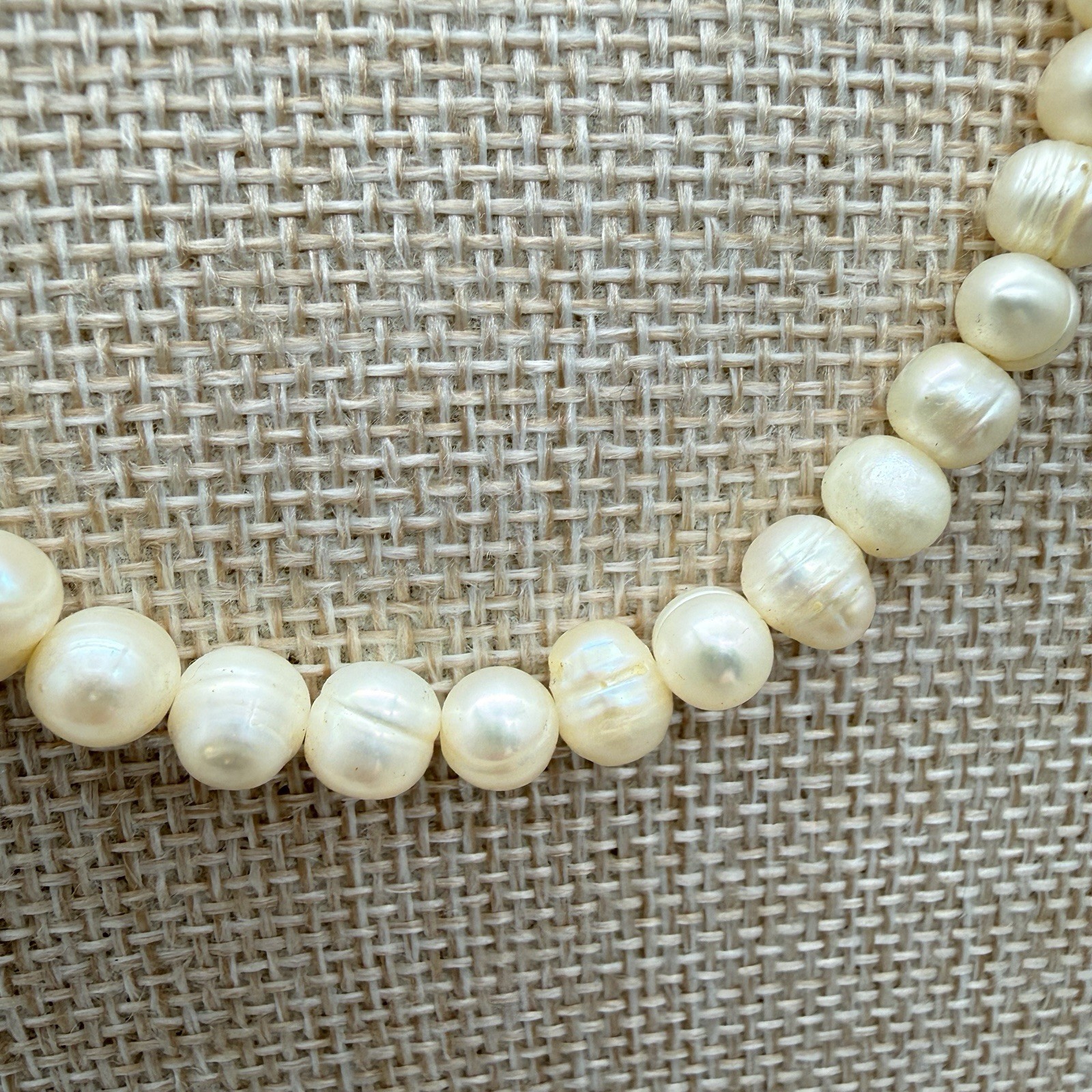 Vintage Cultured Freshwater Pearl Necklace 20” 5.7mm Push Button Clasp Strand