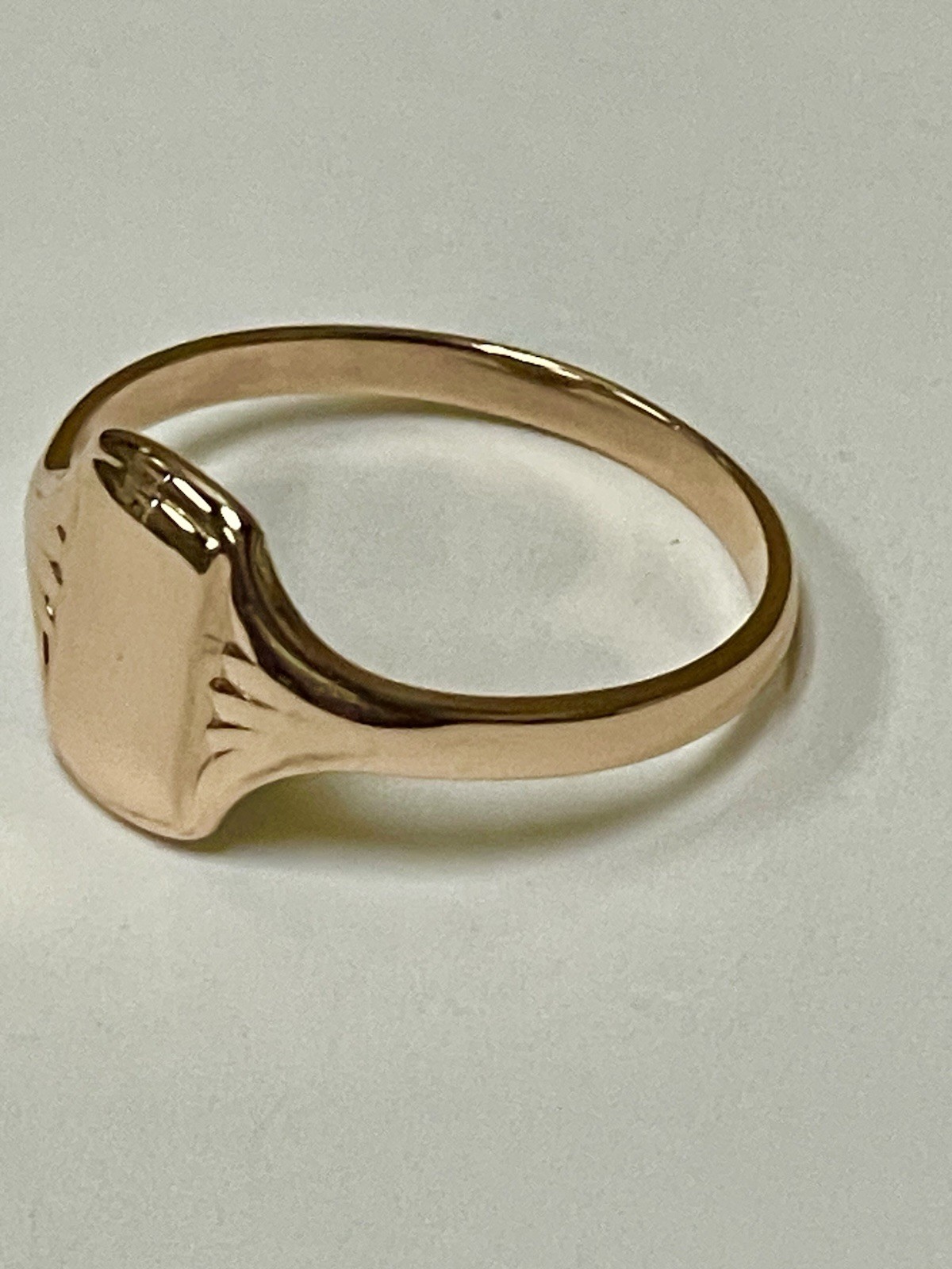 USSR Soviet-era signet ring Sz. 7.75 crafted in Solid 14K (583) gold