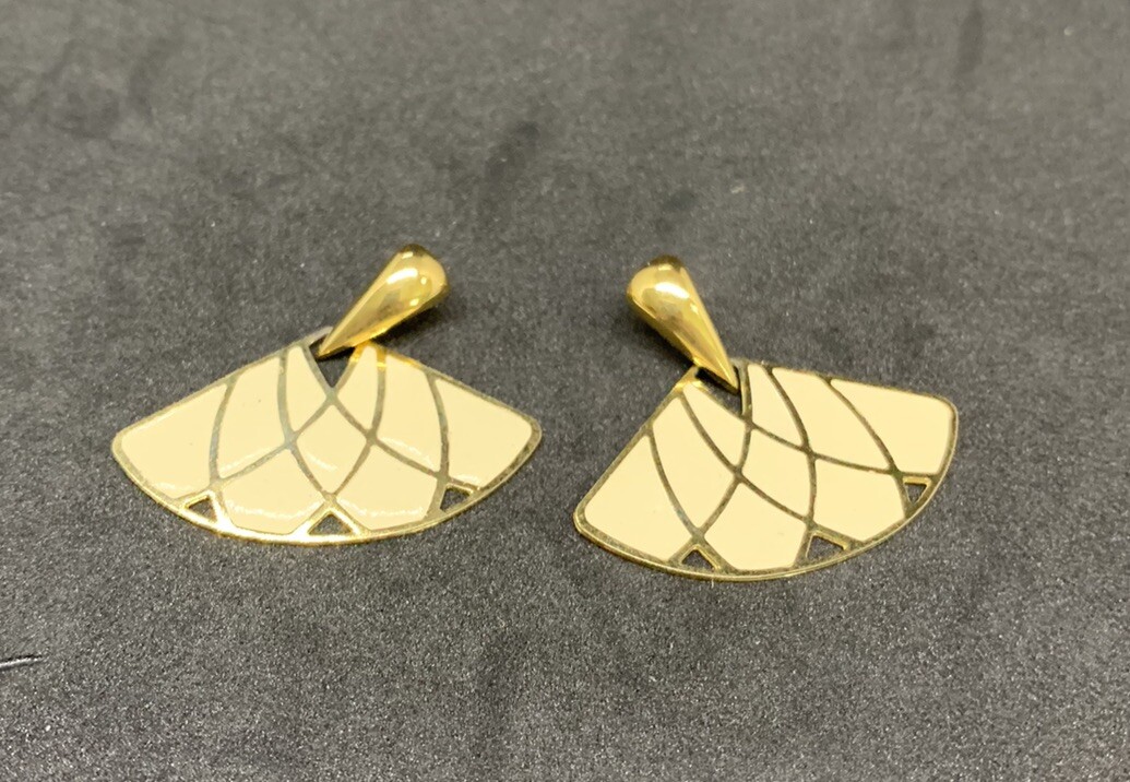 Vintage Gold Tone Earrings – Liz Claiborne And Unkown
