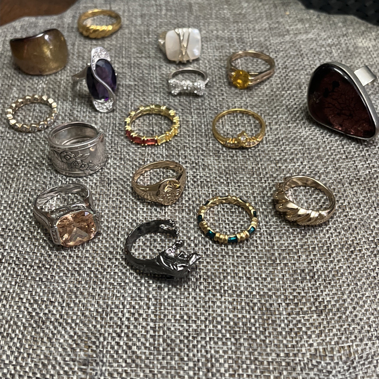 Vintage/Now Ring Lot Costume (17) Pieces
