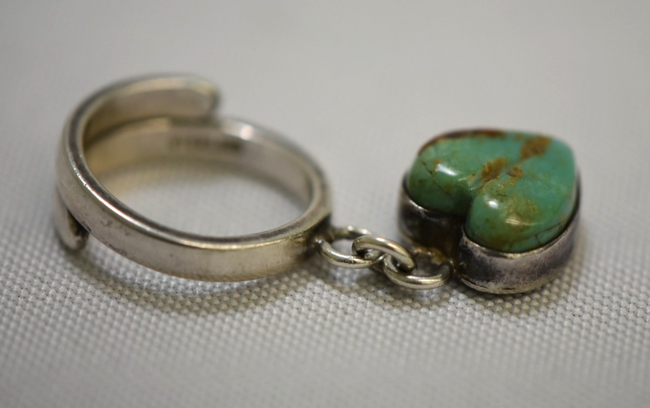 Joan Slifka Designs STERLING SILVER Turquoise Dangle Heart Ring Size 5.5 6g