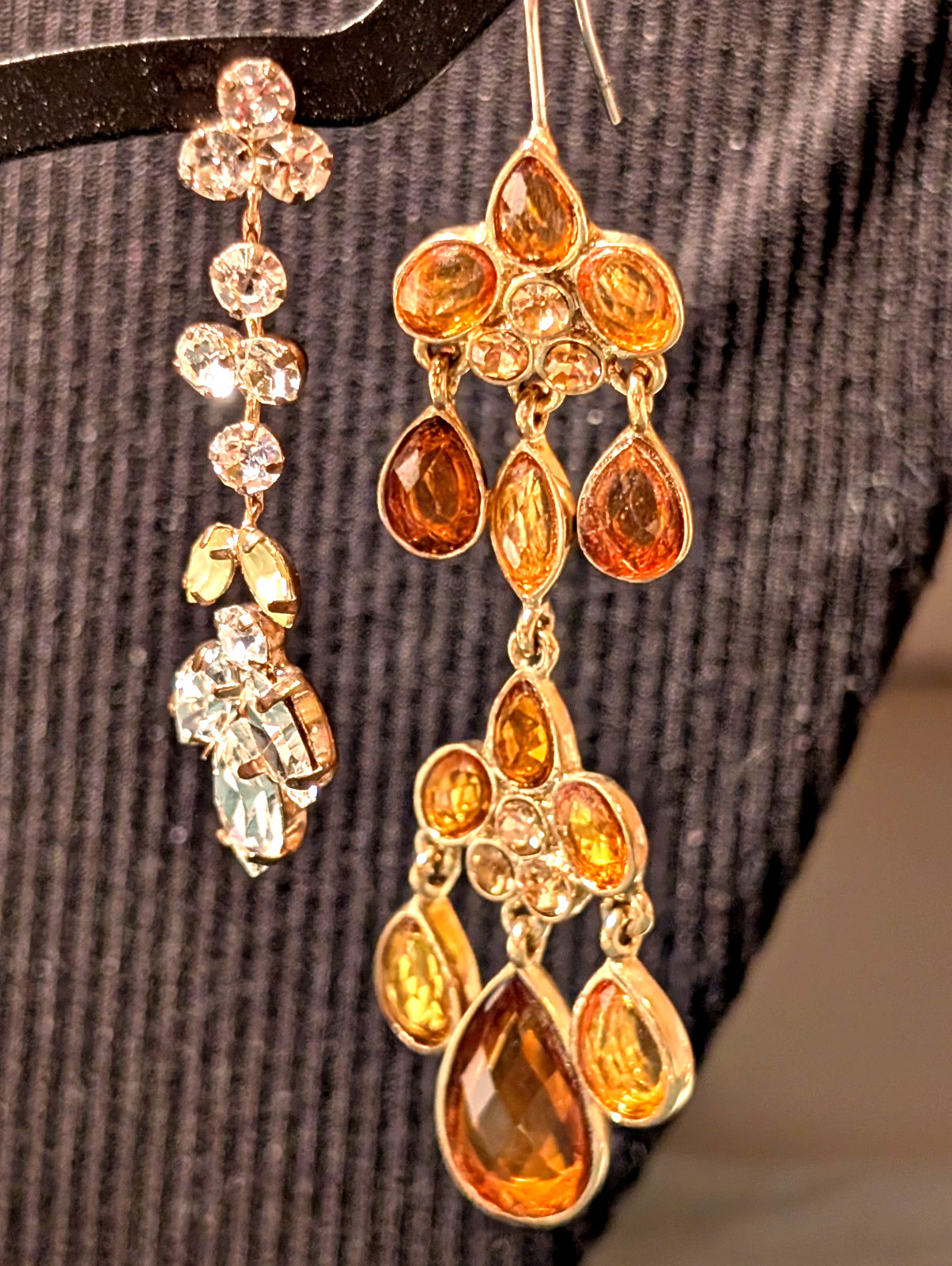 Gold Tone Lot Acrylic Cabochons & Crystal Teardrop Tassels Statement Necklace
