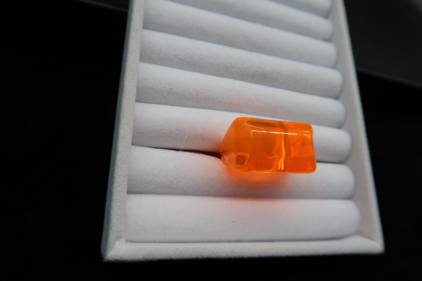 Vtg 60’s Orange Mod Acrylic Resin Glow in the Dark Ring Retro Fashion Size 5.5