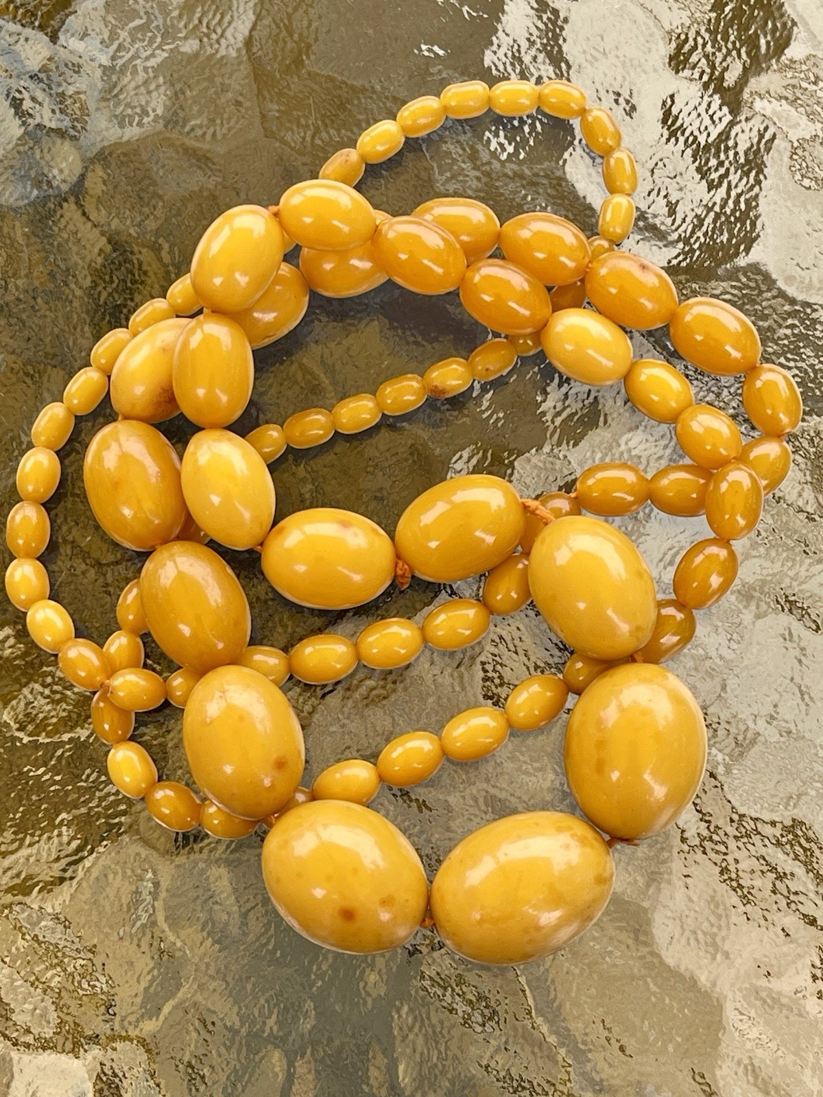 Vintage Estate Butterscotch Egg Yolk Bakelite Beaded Necklace 38”