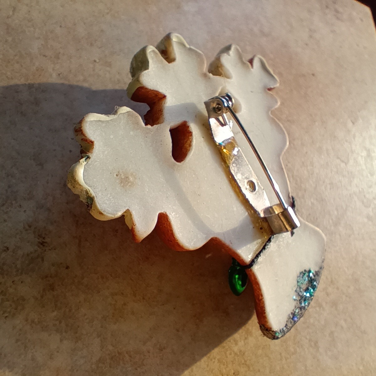 Vtg Reindeer Pin Brooch Acrylic Resin Plastic 3 Deer + Christmas Lights Decor