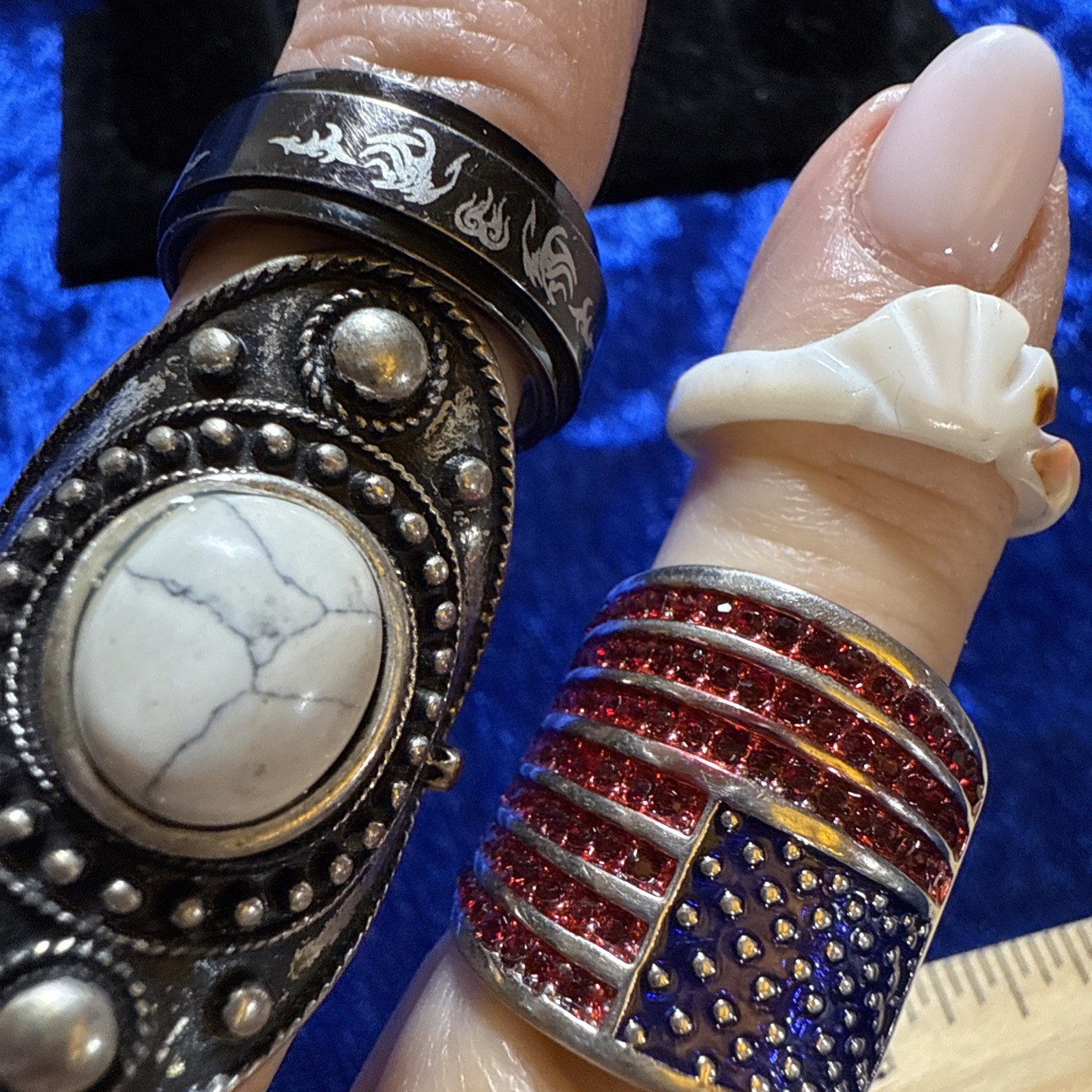 Vtg Lot of 5 Assorted Styles Sizes Materials Rings Fashionable Good