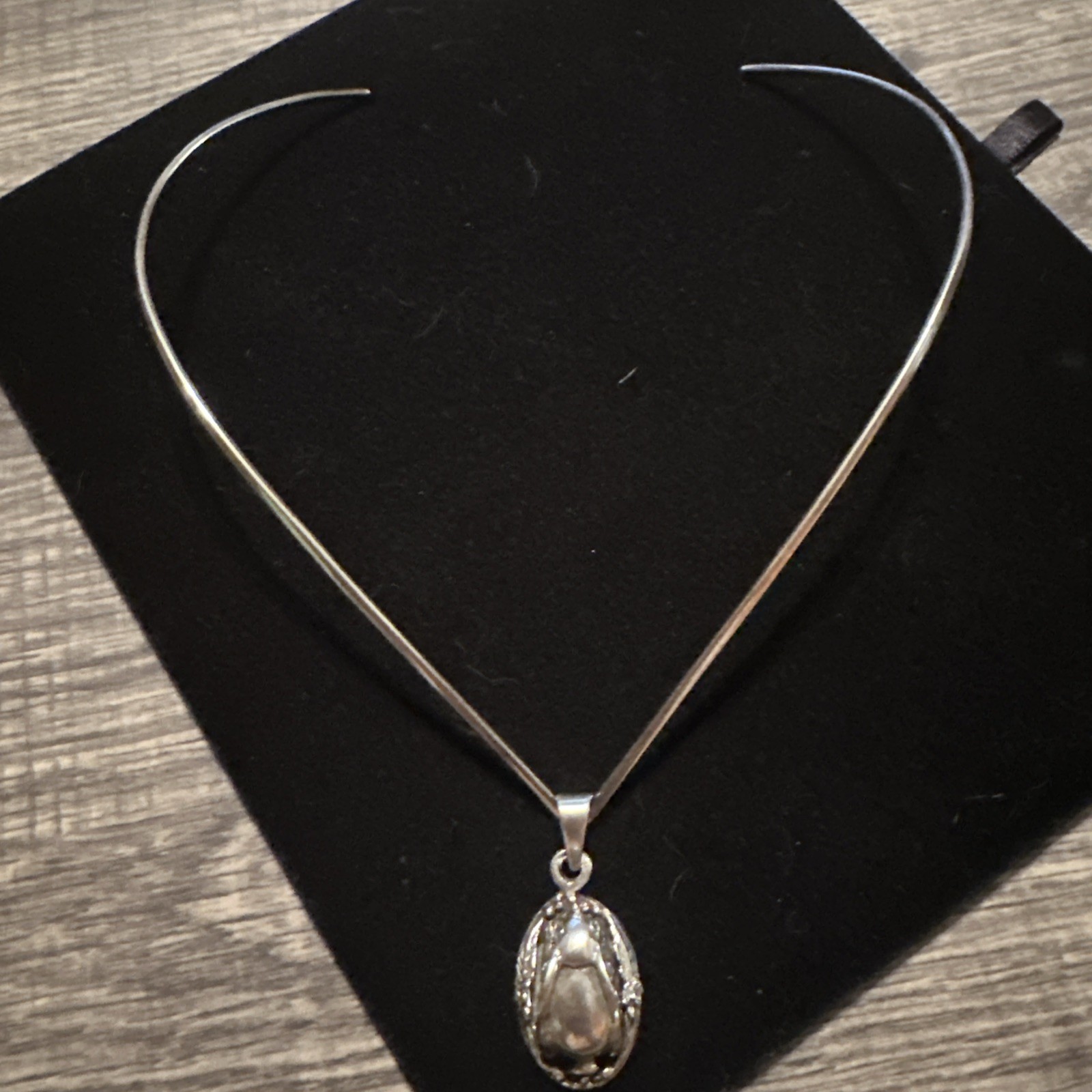 Vintage 925 Carol Felley Style Bunny Spring Pendant On Choker V Neck Necklace