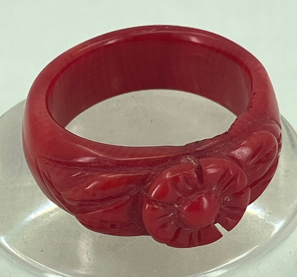 Vintage Coral Ring Carved Red Flower Sz 7.5 READ