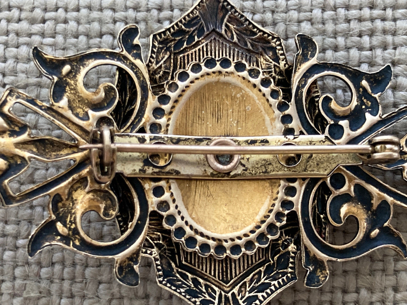 Brooch Brass Cabochon Mood Moon Stone Filigree Floral Shield Vintage 60s