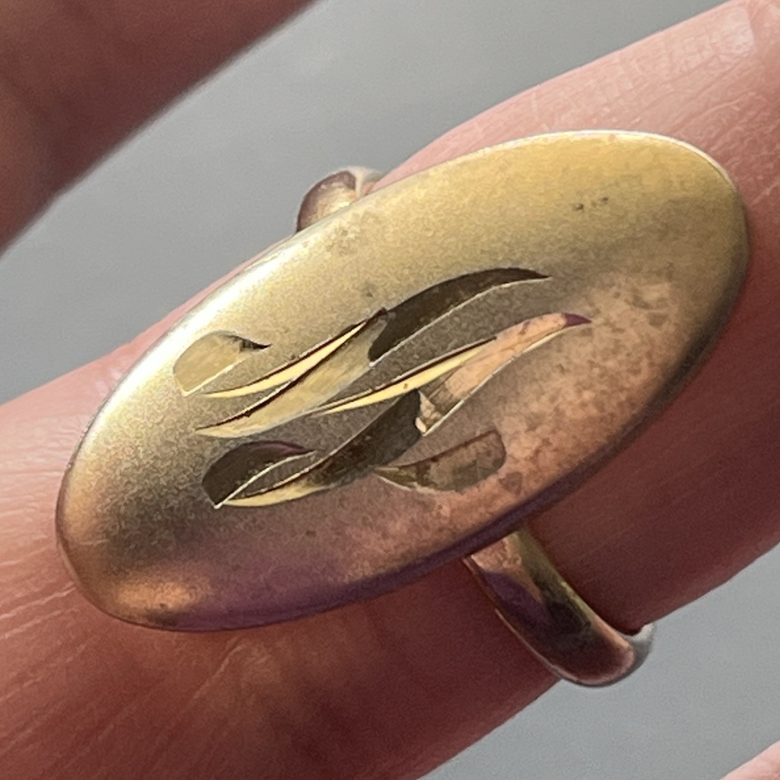 Vintage Monogram Signet Oval Yellow Gold Plated Ring Size 6 Adjustable Band