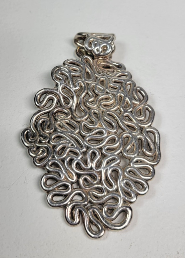VTG 925 Israel Modernist Abstract Pendant 12Grams 3″x 2″