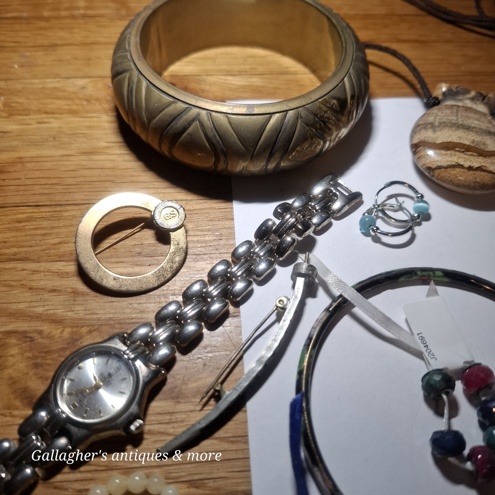 Huge Vintage Costume Jewelry Lot + Etc Rhinestones Earrings bracelet Necklace