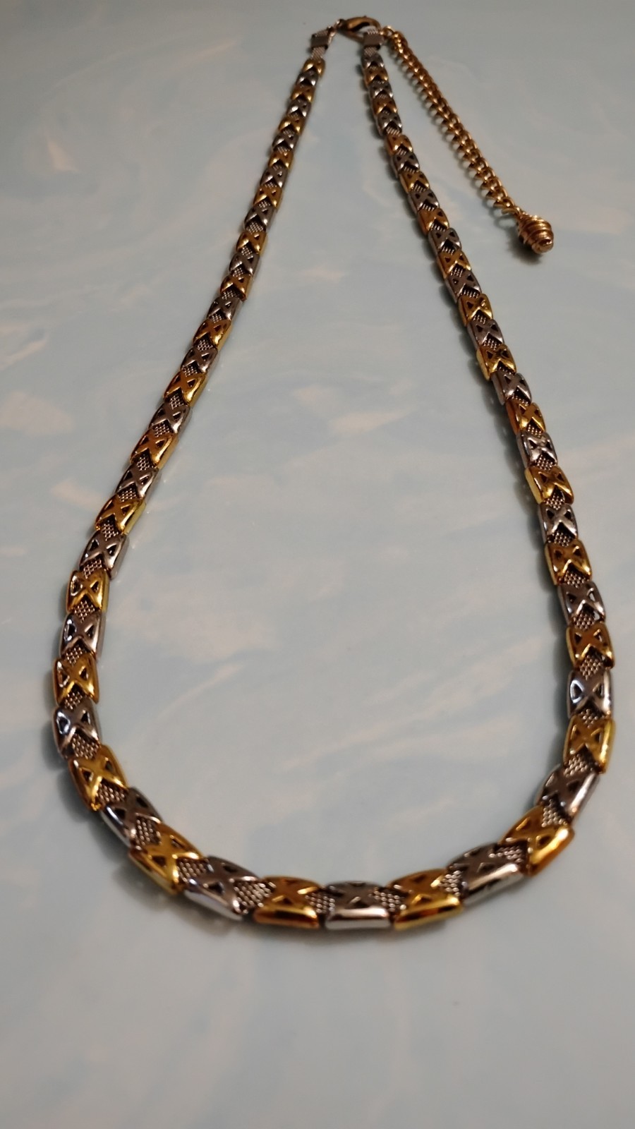 30-36″ 2 Tone X Necklace Or Belt With Dousing Fob