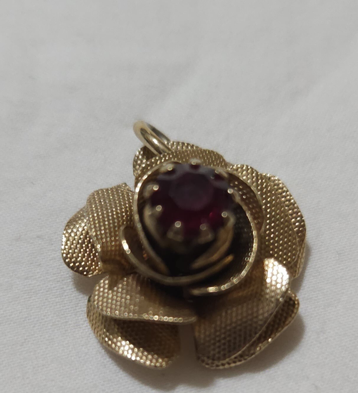 2 vintage pendants, no chains