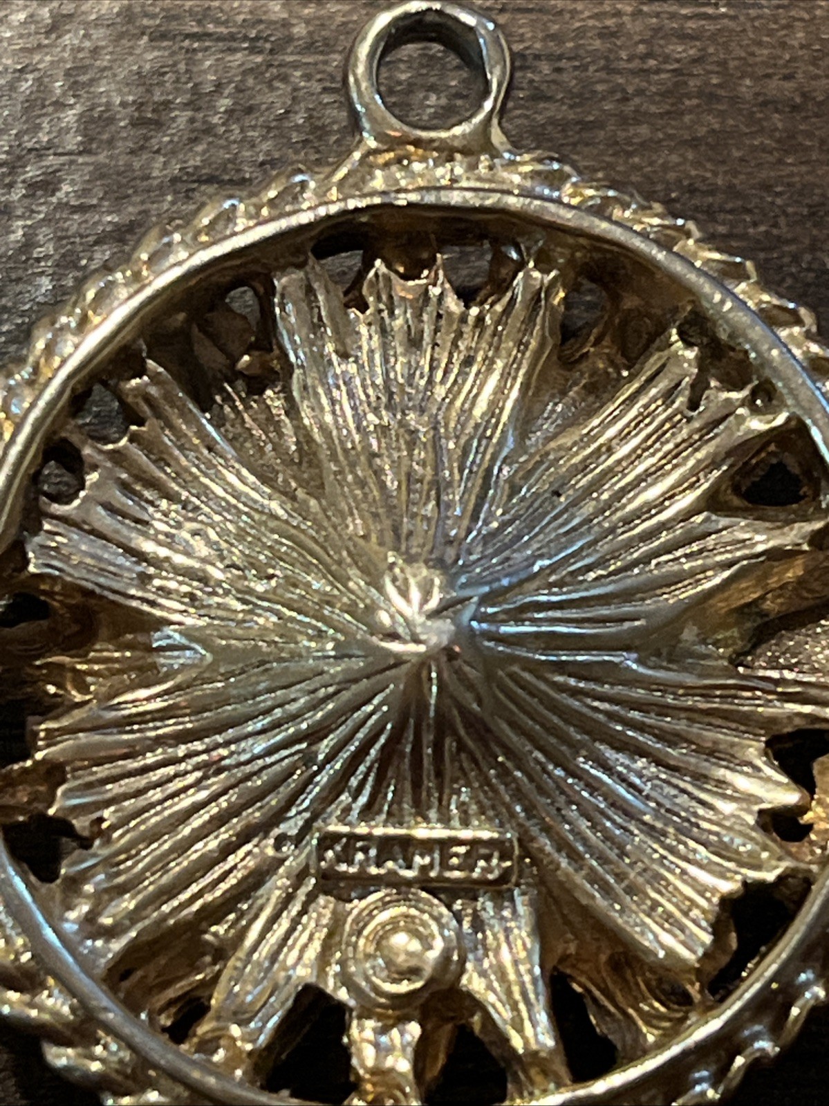 Vintage Pendant Lot Anson Pewter Kramer Metal Mixed Materials Gold Silver Tone