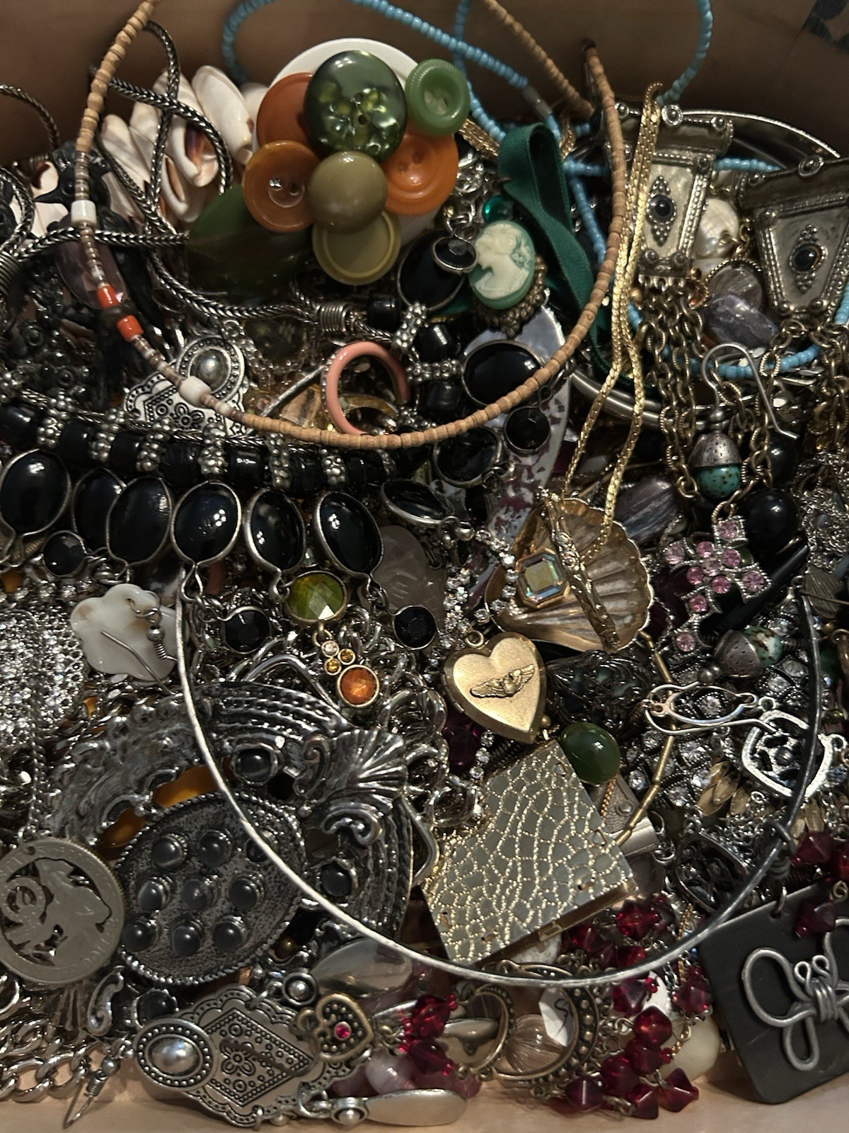 Estate Jewerly Lot Untested Lot #12