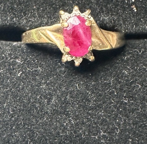 Lot of 15 Vintage 10k & 14k Gold Rings, Diamond, Ruby, Pearl, Citrine, etc