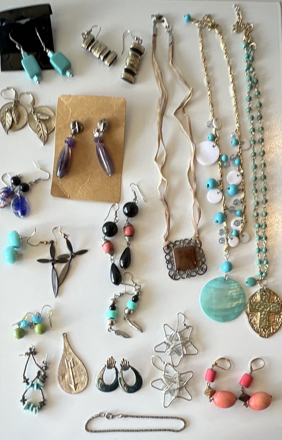 VTG and Modern 19 Piece Turquoise/Coral Costume Jewelry Lot Variety Materials