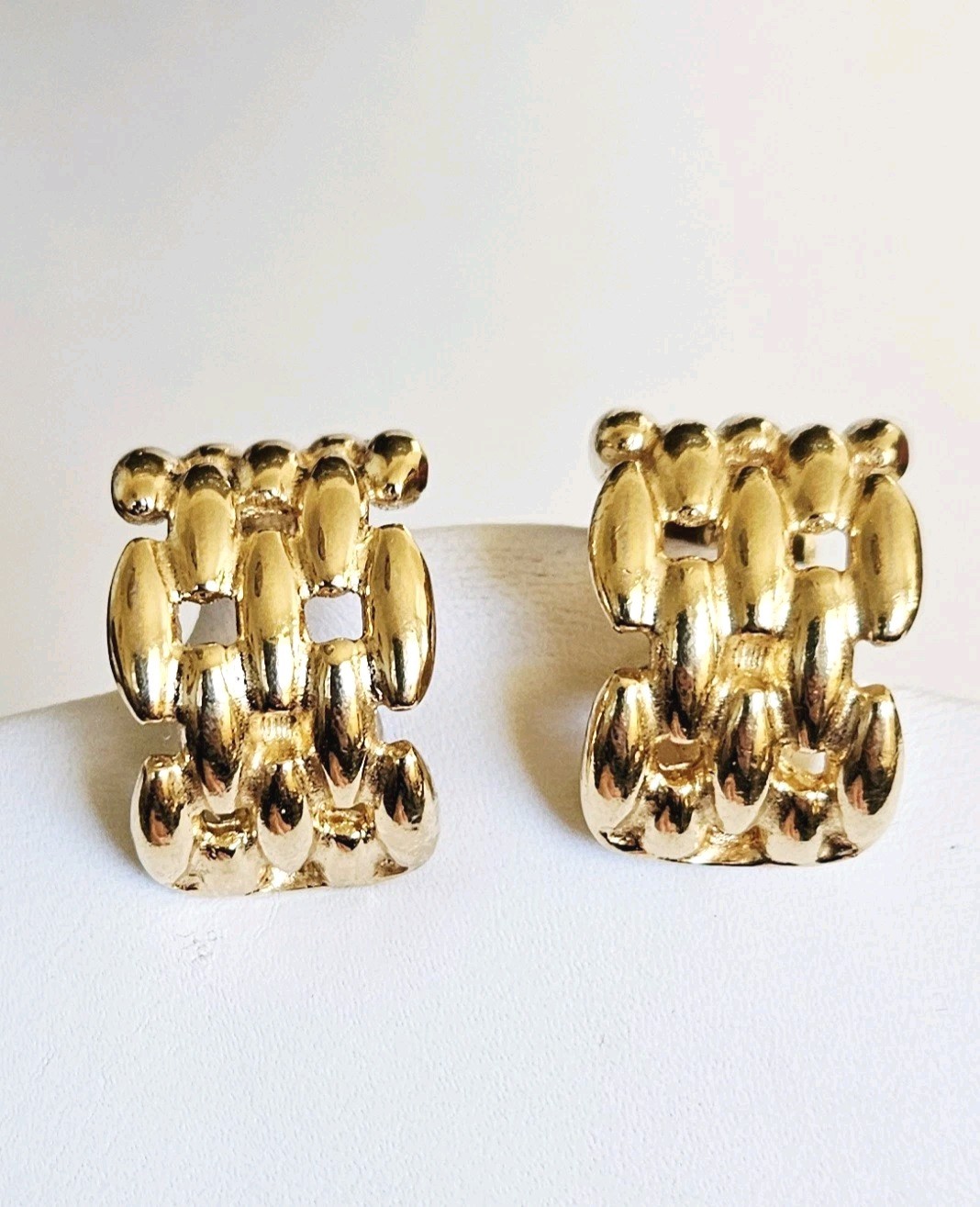 VTG Christian Dior Earrings Gold Plated Chain Basket Weave Half Hoop ClipOn .75″