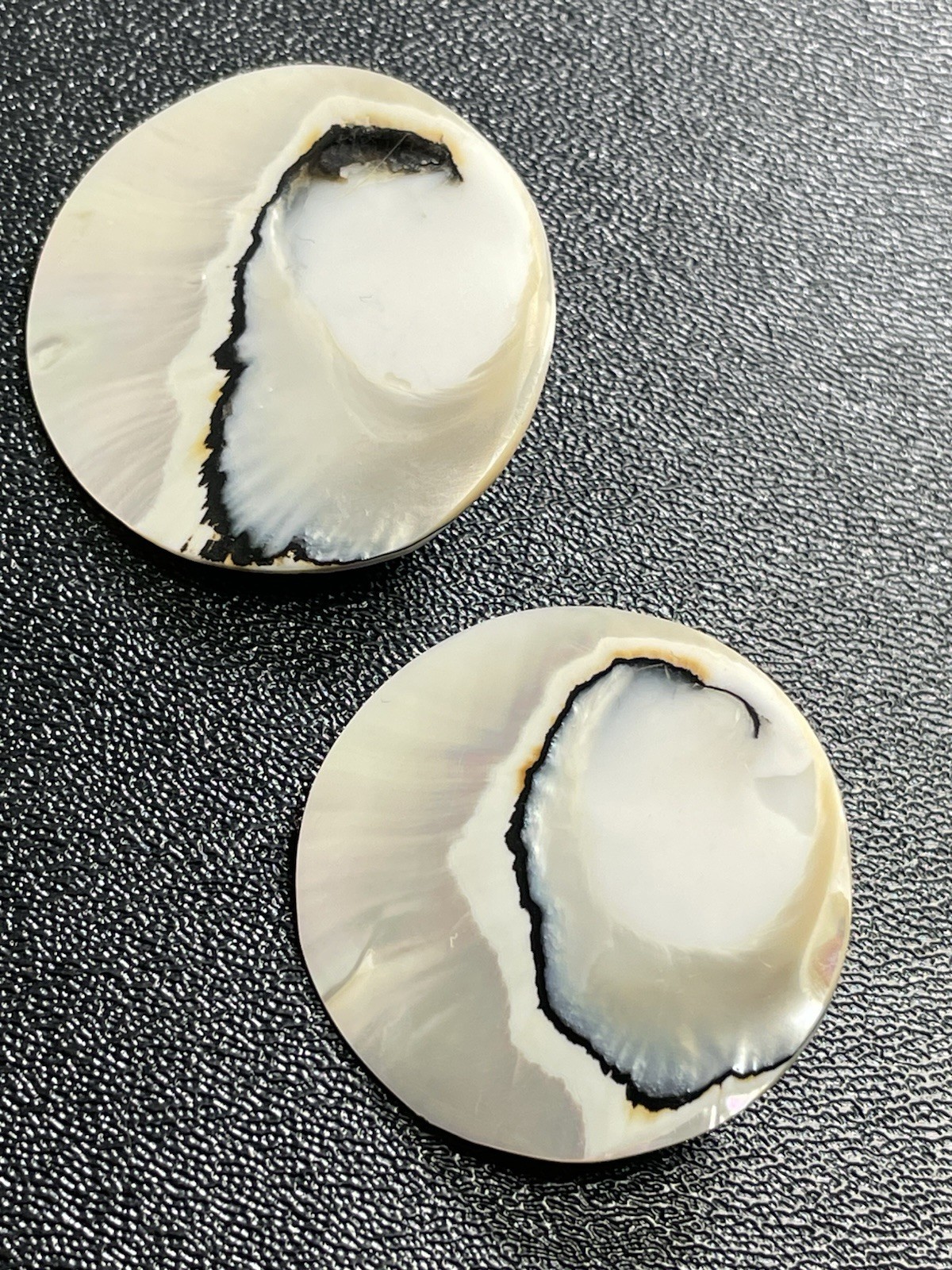 Vintage Large 1.4” Round Shell Clip Earrings
