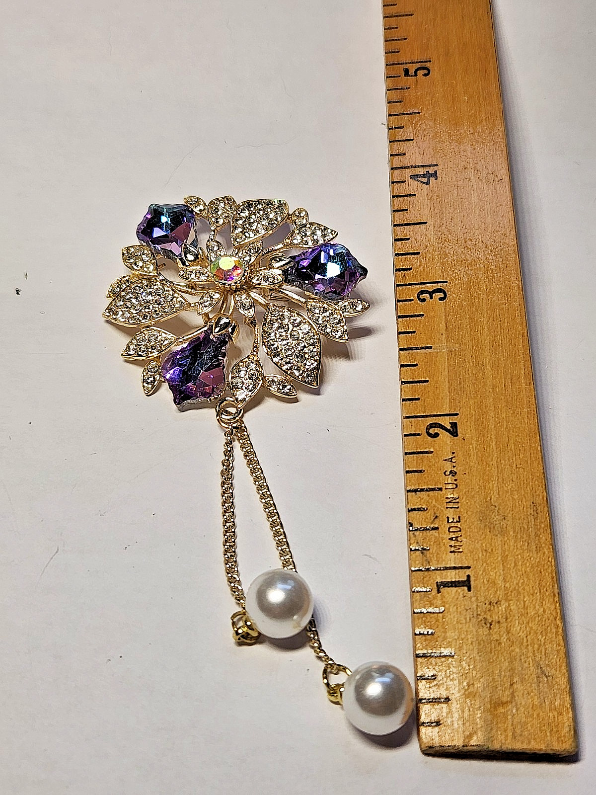 Vintage Style AB Crystal Floral Brooch Gold Tone C-Clasp Tassel Faux Pearl drop