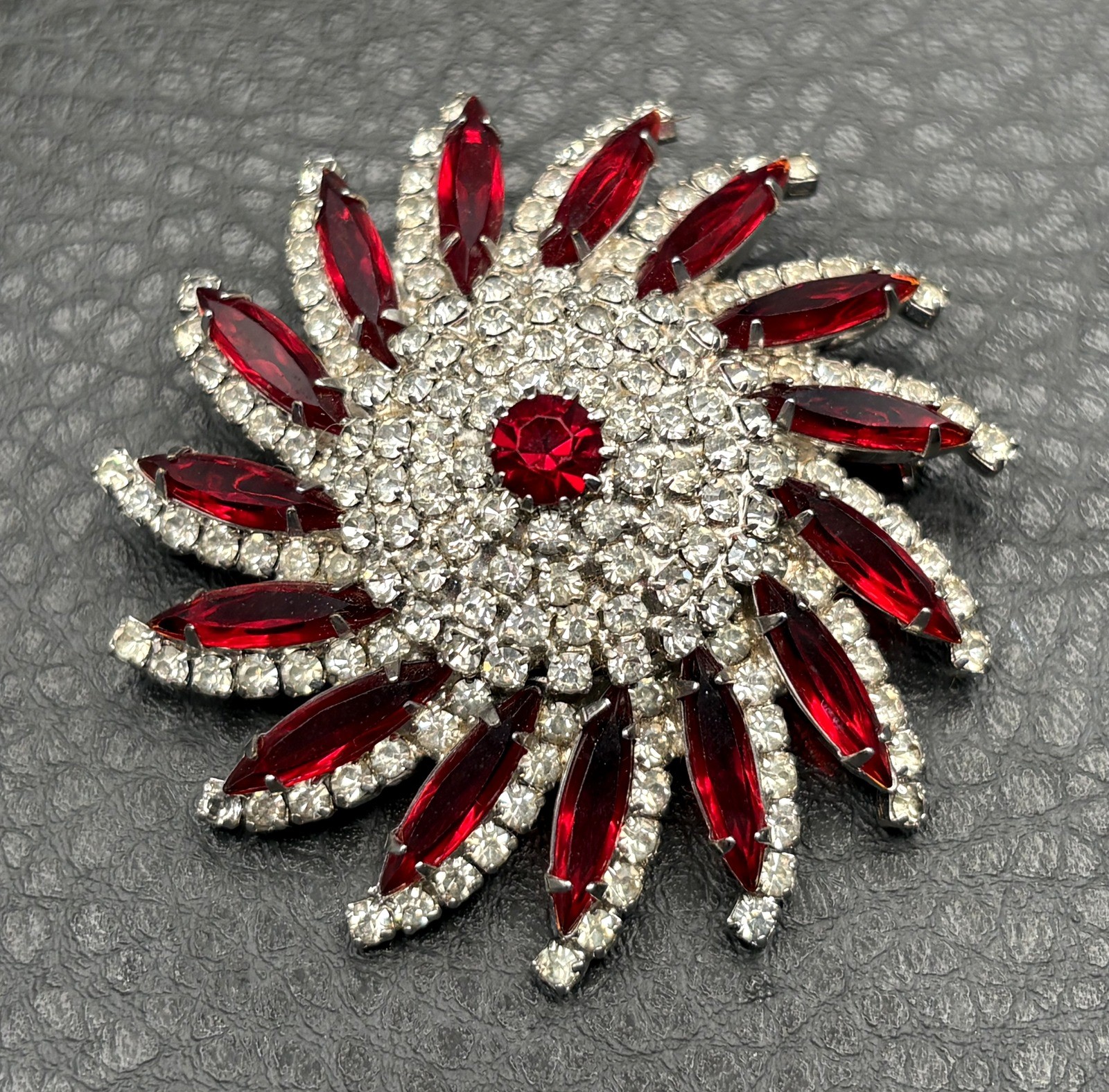 VTG Huge Attributed To Kramer Red Rhinestone Starburst Brooch Silver Tone Pin