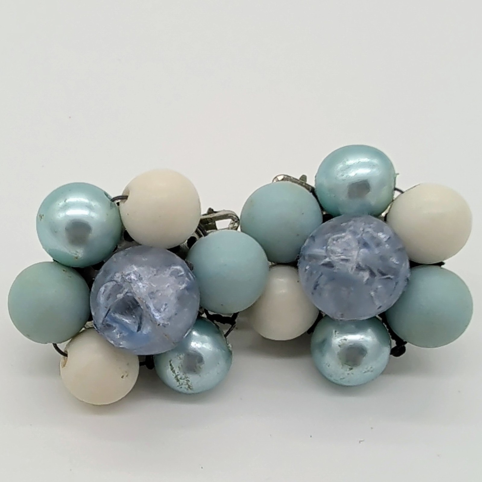 Vintage Signed Japan Blue White Beaded Cluster Clip-On Earrings Silver Tone
