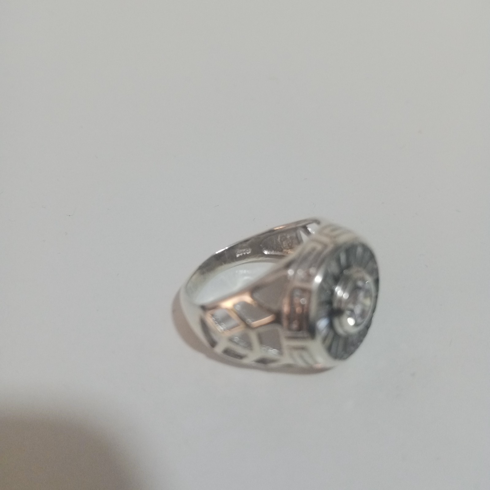 Vintage 925 Sterling Silver Ring Round Cubic Zirconia Baguette Halo Design